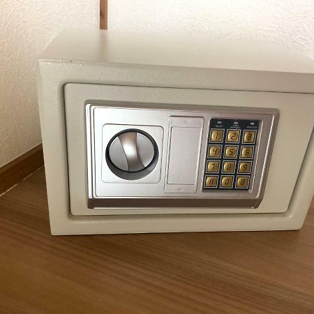 Вилла ガナダン中央駅 2F 無料駐車場 Кагосима Экстерьер фото